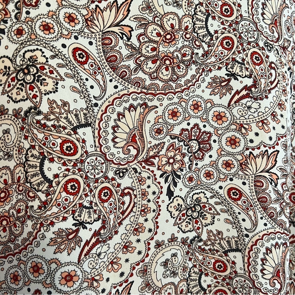NWOT - Women's Small LOFT by Ann Taylor Boho Paisley Tee - Picture 5 of 8